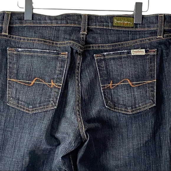 David Kahn Boot Cut Jeans Wear Women’s Black With a Faded Design. Size 10 - Picture 4 of 7